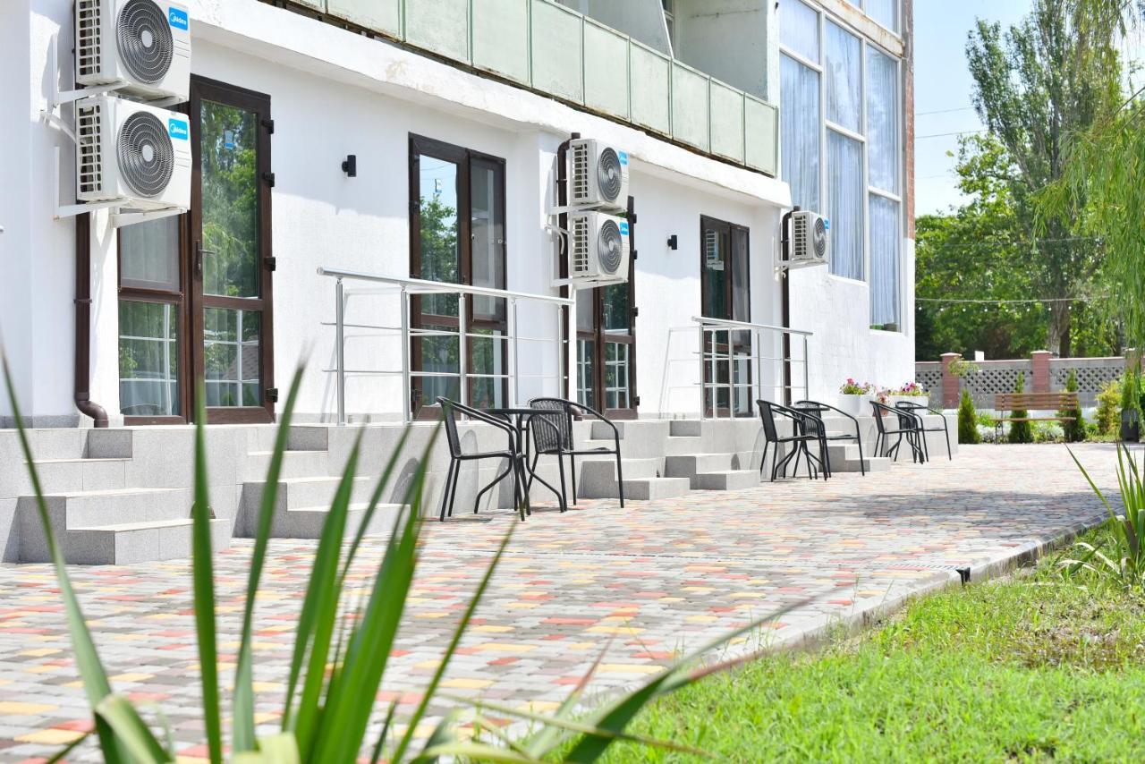 Reef Hotel Koblevo Dış mekan fotoğraf