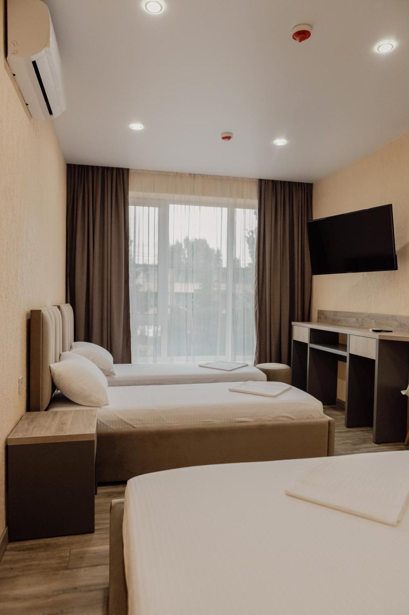 Reef Hotel Koblevo Dış mekan fotoğraf